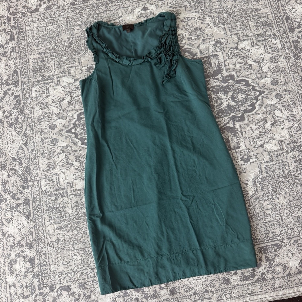 Banana Republic Silk Blend Emerald Green Ruffle Sheath Dress Womens 6 S